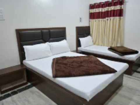 Hotel Roshan Palace Hotels in Banaskantha