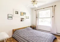 Cozy Shelter Island Cottage, walk to beaches and Mashomack Preserve