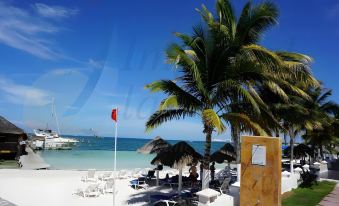 Hotel Imperial las Perlas