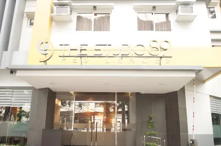 Studio 89 Katipunan QC Отели рядом с достопримечательностью «Иствуд Сити»