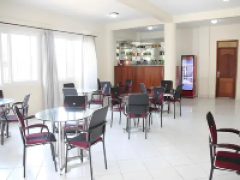 Hotel Top Five