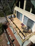 "18 Seasons" Seconds to Blue Ridge Parkway, & Mabry Mill. Game room w/Bar