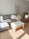 2BR Apt in Quiet Neighborhood