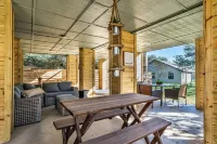 Modern Lake House 2 Units, Pool, Lake 3Min, Pets