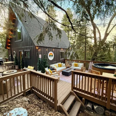 Secluded A-Frame, Fire Place, Hot Tub