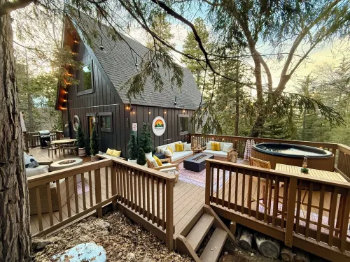Secluded A-Frame, Fire Place, Hot Tub