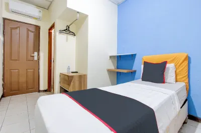 Hotel O Semarang near Kota Lama Semarang formerly Kamarkoe Residence فنادق في East Semarang