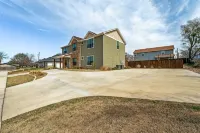 7 Bedroom 7.5 Bath Villa Perfect for Large Groups