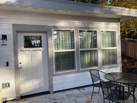 Kamal's Comfy Relaxation Zone