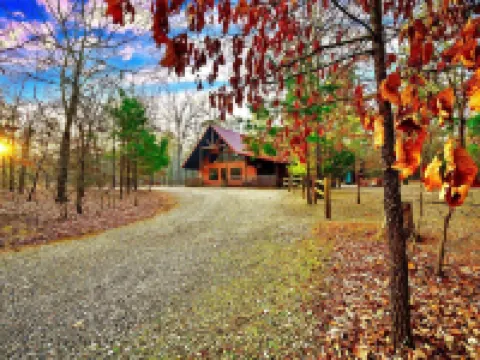 Sleeps 10•Hot Tub•Pool Table•Playground•Boat Parking• Fire Pit Hotels in Broken Bow