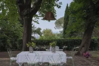 Villa the Garden and the Mansion - Bomarzo