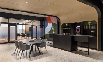 Canopy by Hilton Toronto - Yorkville