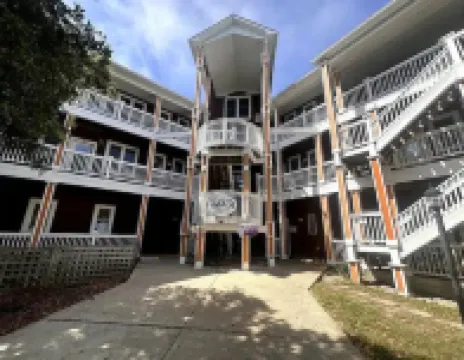 Floating In Paradise On The Azul Project