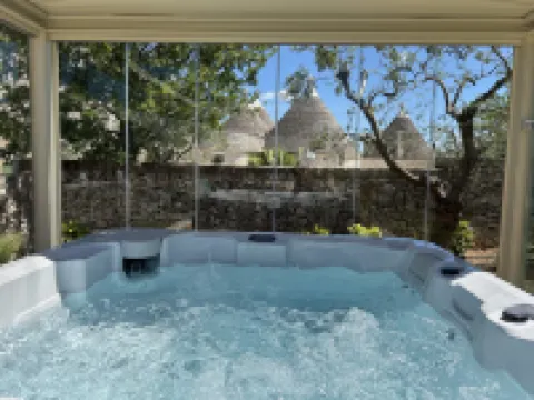 Romantic Trullo in Ancient Farm with Pool and Tennis Court