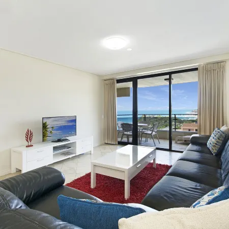 Clubb Coolum Beach Resort Sunshine Coast