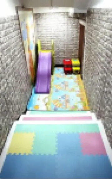Moiri Guesthouse - Hostel