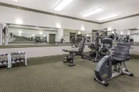 Ramada by Wyndham Hinton Hotels in Hinton