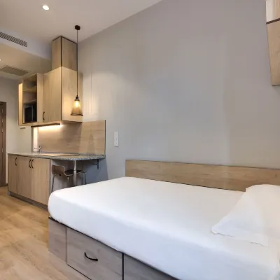 Livensa Living Studios Málaga Feria Các khách sạn gần Vườn Picasso