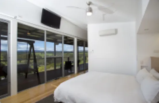 Barossa Pavilions & Glasshouse Hotels in Lyndoch