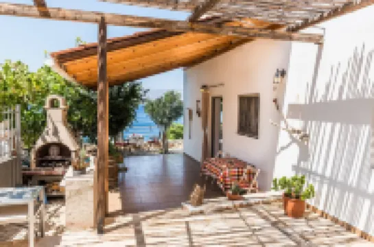 House with Private Place to Swim, Solitary View