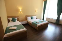 Maajid Quba Hotel&Restaurant Sanatorium Hotels in Кусар