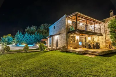 Crown Villa Aphrodite with Private Pool