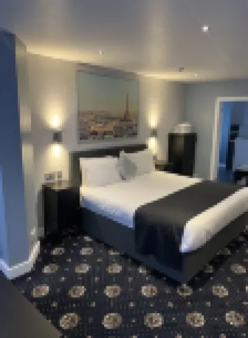 Shores Holiday Apartments Hotels in 