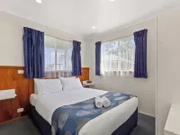 Waters Edge Holiday Park