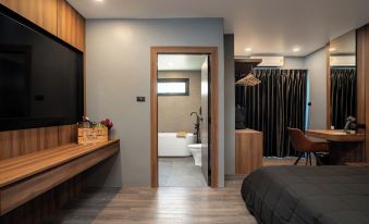 3 Double U - Kalim Sea View