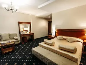 Amur Hotel