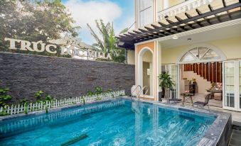 Truc Loc Villa