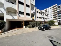 Praia da Rocha Unique Design with Pool by Homing Hotels in Портімау