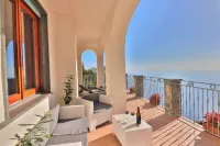 Villa Del Moro