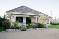 Lux Suites Eldoret Luxury Apartments - 4-Star
