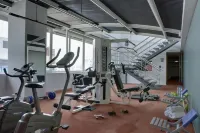 Broadway Hotel & Suites - Gym