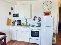 Hilo Haven w/ Pool, A/C & Wi-Fi
