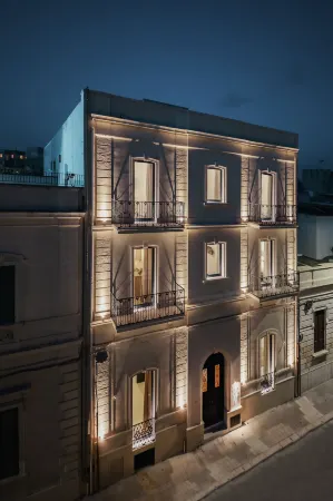 Living u HomeSuites Отели рядом с достопримечательностью «Chiesa Parrocchiale San Bernardino Realino»