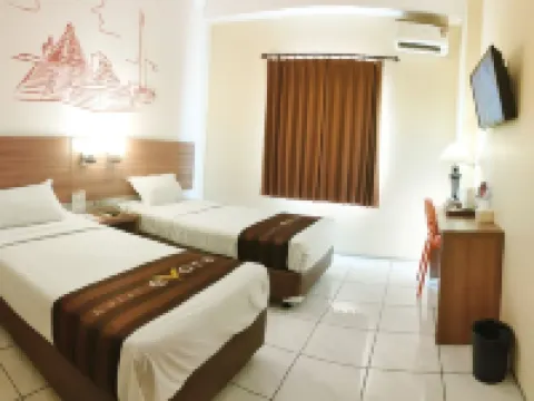 Evora Hotel Gubeng otelleri