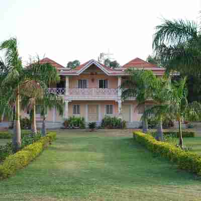 Kishkinda Heritage Resort Hotel Exterior