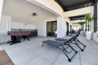 Luxury Penthouse Berin with Rooftop Terrace and Jacuzzi