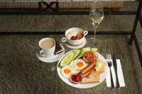 Alpen Hotel "Villa Bello" - พร้อมอาหารเช้า