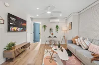 E Passyunk Ave 1 Br Gem - Prime Location!