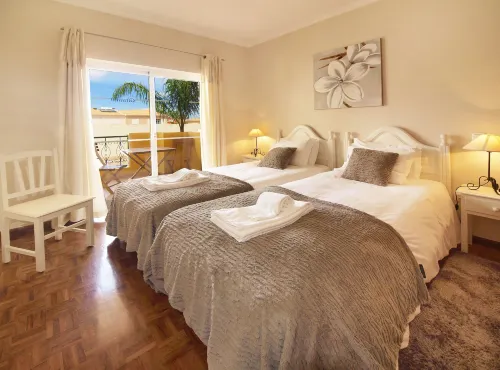 Giramar Apartamentos Turisticos Các khách sạn ở Lagos