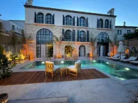 Rhea Alaçatı Boutique Hotel