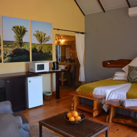 Addo Dung Beetle Guest Farm
