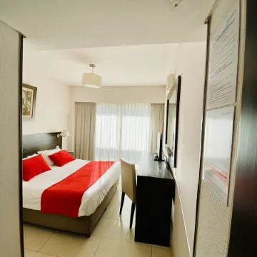 全球共和國酒店