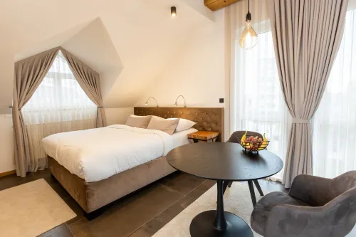 Kavenija Apartmaji - Free Parking - 4 tähden