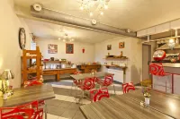 La Grange de Marie Hotels in Nitry
