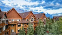 Stoneridge Mountain Resort Các khách sạn ở Canmore