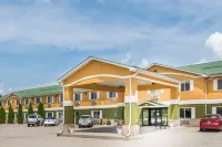 Super 8 by Wyndham Bedford Hotels in Bedford